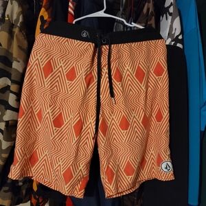 Volcom Board Shorts 38W